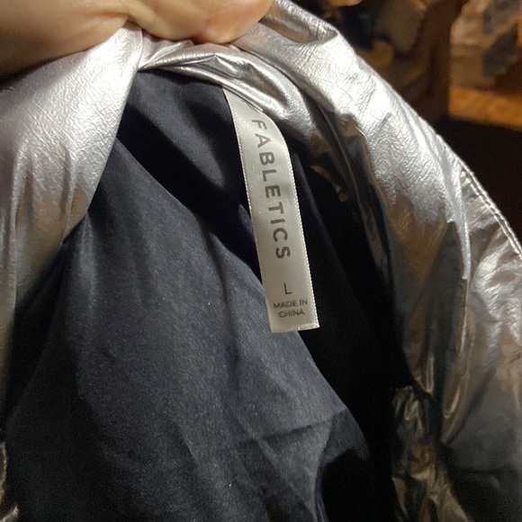 Silver bubble coat - Picture 2 of 3